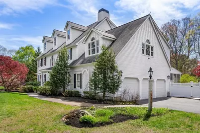 16 Foxhunt Trail, Walpole, MA 02181 - Photo 2