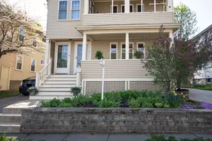 14 Leslie Rd, Belmont, MA 02478 - Photo 4