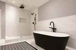 31 Westmore Rd, Boston, MA 02126 - Photo 6