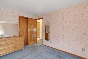 10 Deluca Rd, Milford, MA 01757 - Photo 28