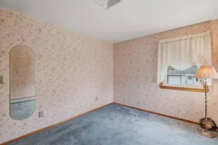 10 Deluca Rd, Milford, MA 01757 - Photo 28