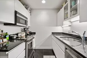 75 Clarendon St, Boston, MA 02116 - Photo 4