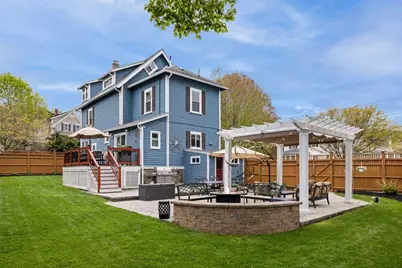 349 Washington St, Melrose, MA 02176 - Photo 32