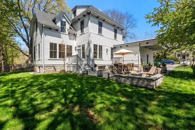 15 Sterling St, Newton, MA 02465 - Photo 32