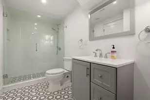 15 Sterling St, Newton, MA 02465 - Photo 30