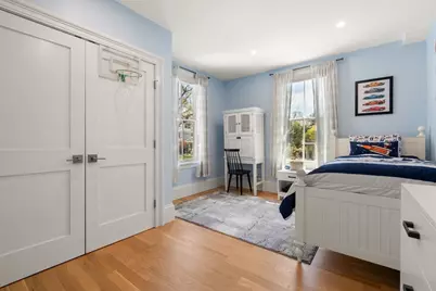 15 Sterling St, Newton, MA 02465 - Photo 18