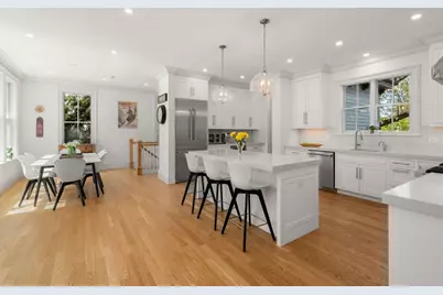 15 Sterling St, Newton, MA 02465 - Photo 12