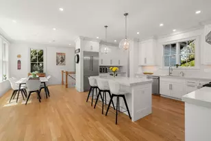 15 Sterling St, Newton, MA 02465 - Photo 12