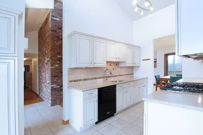 60 Redwood Cir, Mashpee, MA 02649 - Photo 8
