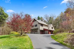 144 Brook St, Hudson, MA 01749 - Photo 2
