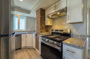 123-125 Laurel St, Malden, MA 02148 - Photo 16