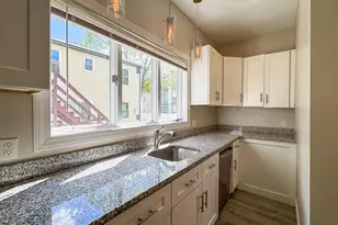 123-125 Laurel St, Malden, MA 02148 - Photo 22