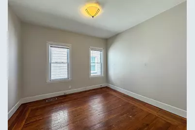 123-125 Laurel St, Malden, MA 02148 - Photo 18
