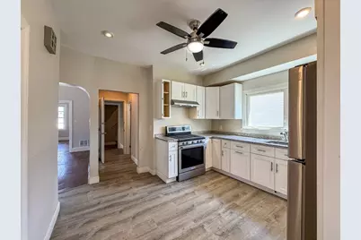 123-125 Laurel St, Malden, MA 02148 - Photo 14