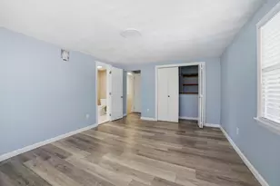 11 Hampton St, Auburn, MA 01501 - Photo 30