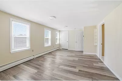 11 Hampton St, Auburn, MA 01501 - Photo 34