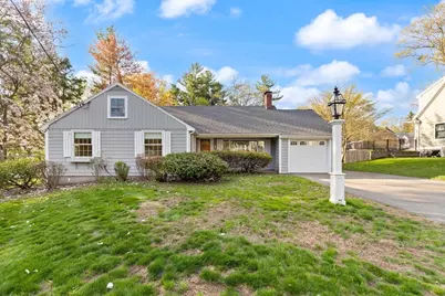 4 Strout Ave, Lynnfield, MA 01940 - Photo 2