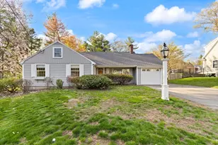 4 Strout Ave, Lynnfield, MA 01940 - Photo 2