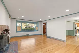 4 Strout Ave, Lynnfield, MA 01940 - Photo 12