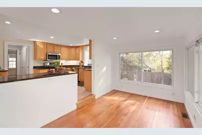 4 Strout Ave, Lynnfield, MA 01940 - Photo 20