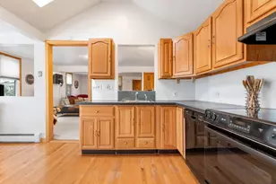 88 Rockland St, Boston, MA 02132 - Photo 16