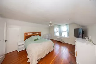 217 W Main St, Dudley, MA 01571 - Photo 28