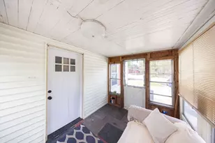 217 W Main St, Dudley, MA 01571 - Photo 32