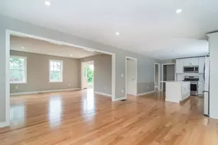 41 Martin Rd, Douglas, MA 01516 - Photo 8