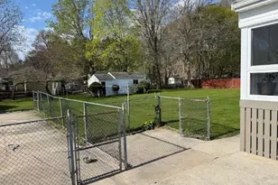 16 Indian Rock Dr, Saugus, MA 01906 - Photo 22