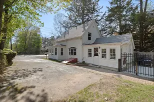 226 Central St, Foxboro, MA 02035 - Photo 4