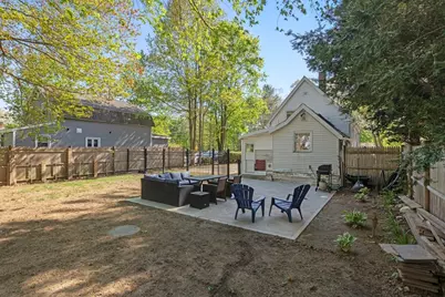 226 Central St, Foxboro, MA 02035 - Photo 30