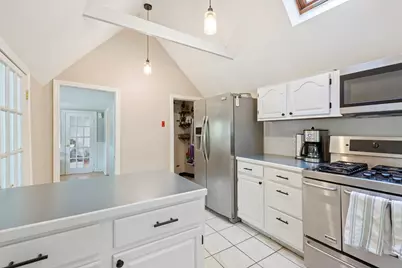 226 Central St, Foxboro, MA 02035 - Photo 10