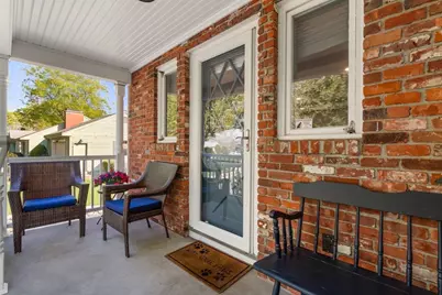 22 Crest Rd, Framingham, MA 01702 - Photo 6