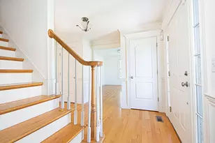 28 Rosedale Ave, Shrewsbury, MA 01545 - Photo 10
