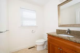 28 Rosedale Ave, Shrewsbury, MA 01545 - Photo 24