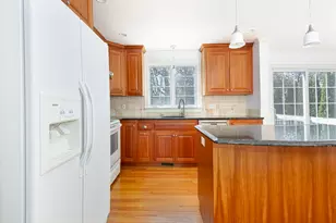 28 Rosedale Ave, Shrewsbury, MA 01545 - Photo 18