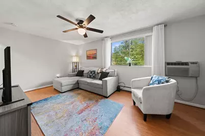 295 Main St #15, Reading, MA 01867 - Photo 8