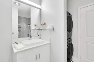 205 Maverick St, Boston, MA 02128 - Photo 12
