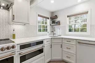 5 Great Rd, Bedford, MA 01730 - Photo 6