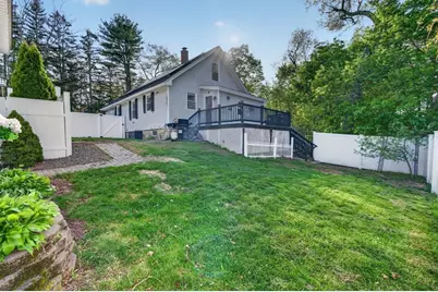 423 Textile Ave, Dracut, MA 01826 - Photo 28
