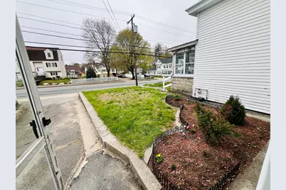 95 Pelham St #3, Methuen, MA 01844 - Photo 10