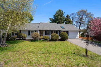 12 Theresa Rd, Stoneham, MA 02180 - Photo 1