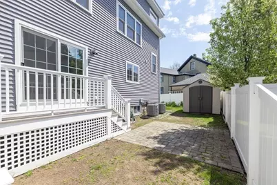 60-62 Maynard St #1, Arlington, MA 02474 - Photo 16