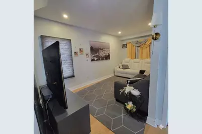 116 Parnell, Providence, RI 02909 - Photo 4