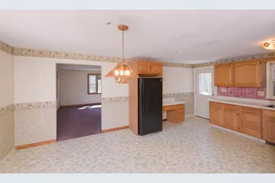 713 Bridge St, East Bridgewater, MA 02333 - Photo 4