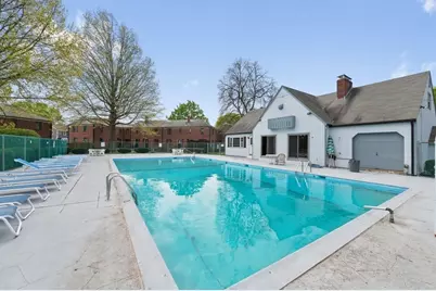 23 Pierce Rd #23, Watertown, MA 02472 - Photo 2