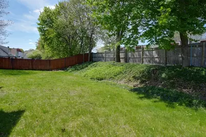 32 Plainfield Ave, Shrewsbury, MA 01545 - Photo 4