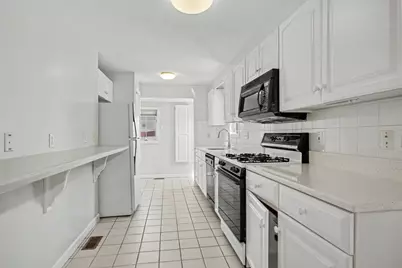32 Plainfield Ave, Shrewsbury, MA 01545 - Photo 12