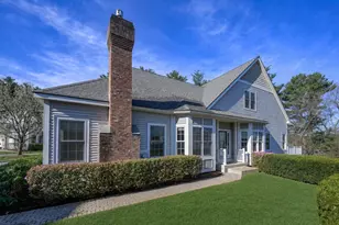 35 Glen Ct, Southborough, MA 01772 - Photo 1