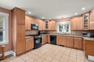 47 Cotton St, Newton, MA 02458 - Photo 14